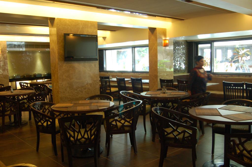 The President-A Boutique Hotel Ahmadabad Zewnętrze zdjęcie