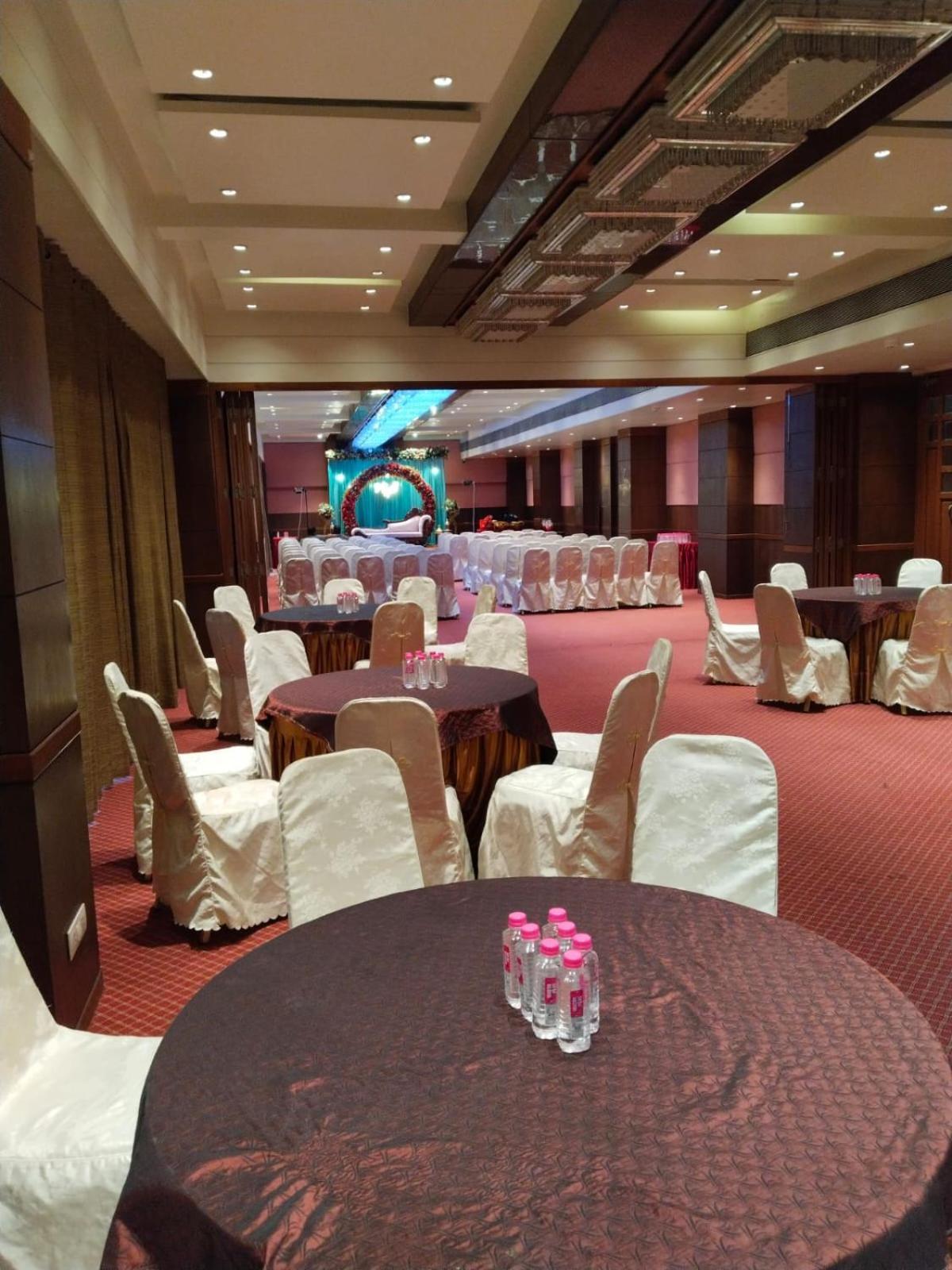 The President-A Boutique Hotel Ahmadabad Zewnętrze zdjęcie